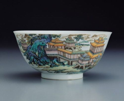 雍乾珐琅彩瓷器绝版的宫廷艺术品(组图)