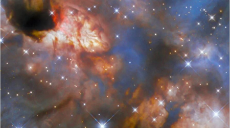 图片新闻：哈勃观测到一颗正在形成的巨大恒星