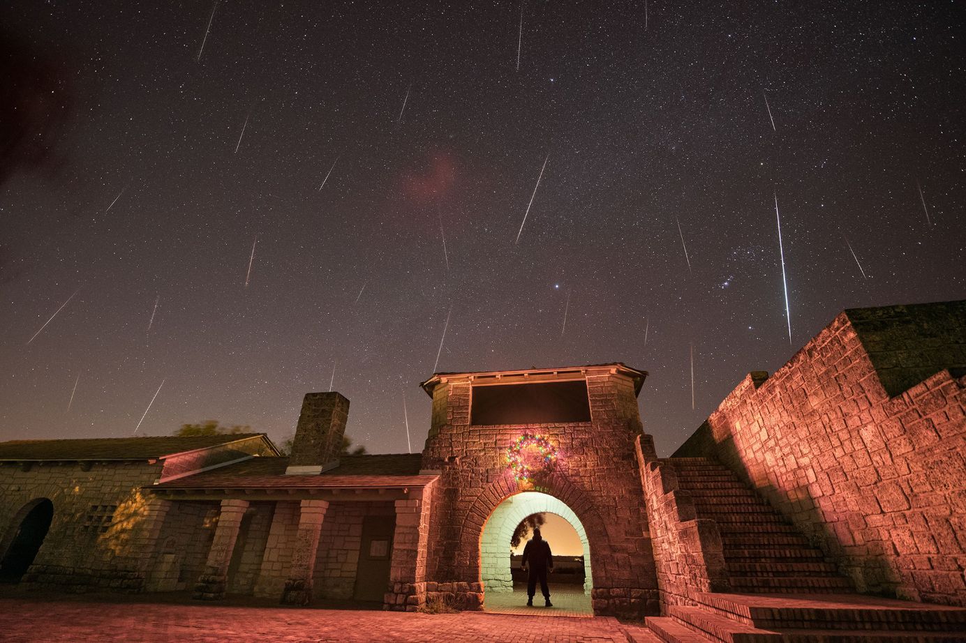 年度天文大秀：雙子座流星雨和彗星46P