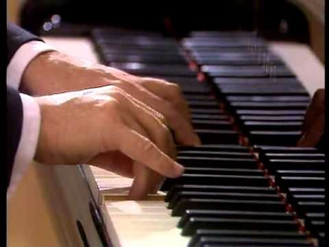 Mozart Piano Sonata No 17 B flat major K 570 Barenboim