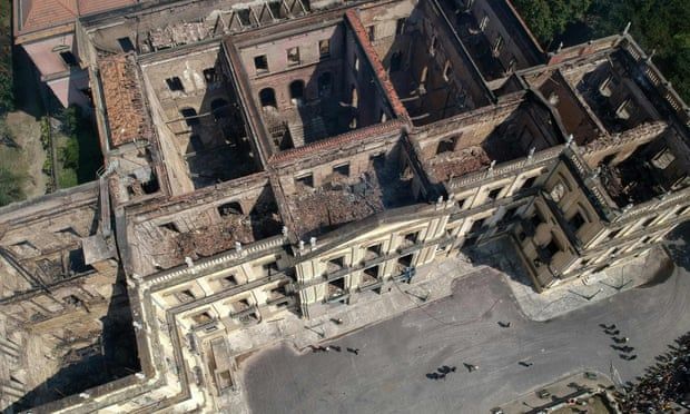 巴西國家博物館大火後的挽救與省思