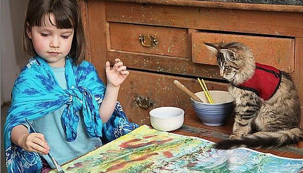 5歲小女孩和她的印象派畫作