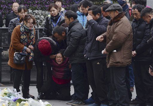 上海外灘踩踏事件 控制社會情緒威脅無處不在