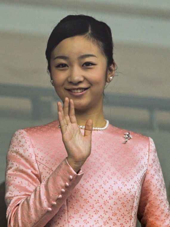 日本佳子公主首次出席新年朝賀