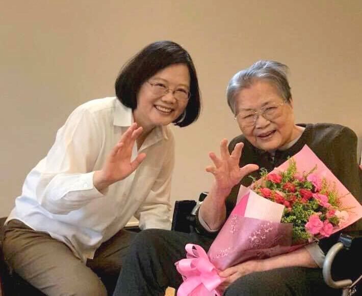 臺灣蔡英文總統母親張金鳳病逝   享年93歲