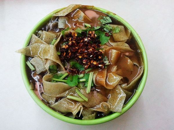 天津独特风味小吃“锅巴菜”