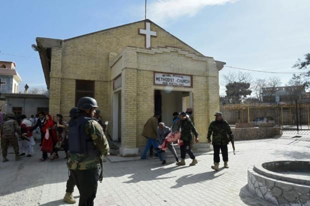 巴基斯坦教堂自殺炸彈攻擊     8死4傷