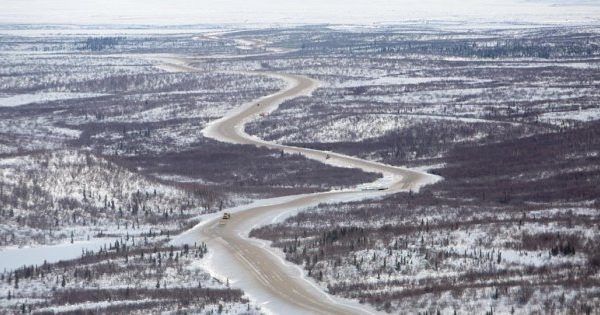 加拿大新建的連接到北冰洋的高速公路通車了