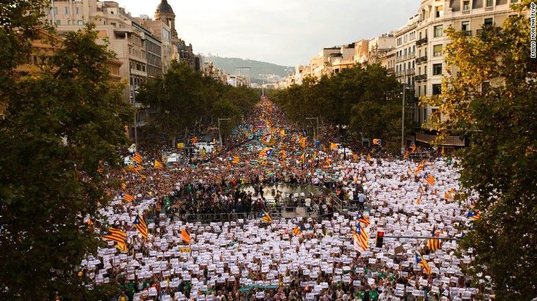 西班牙收回自治權  加泰政治人物表示將加劇宣布獨立的企圖