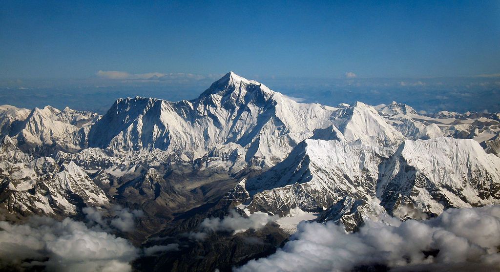 珠穆朗瑪峰如何形成
