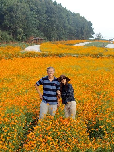 四川：夫妻隱居山中 丈夫為妻子打造「最美花園」