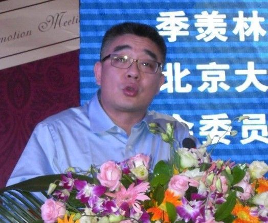 钱文忠随州行 讲述汉东文化与历史(图)