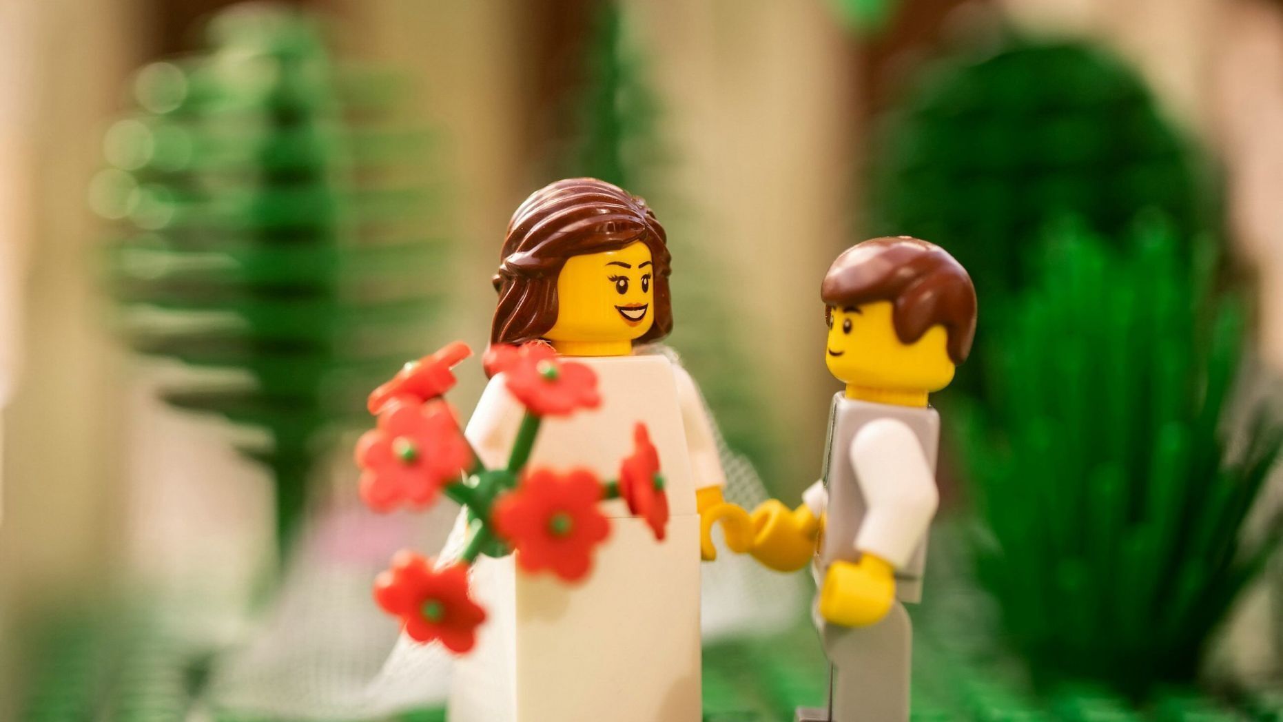 【武漢肺炎前線】居家隔離創意：英攝影師拍攝樂高人偶婚禮