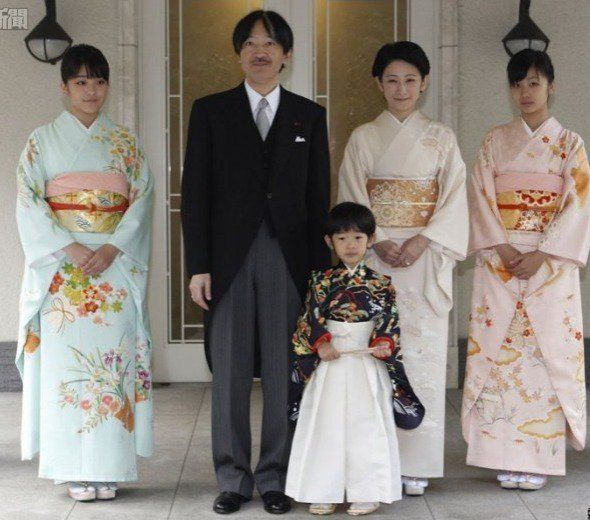 日本天皇居然沒有姓氏 甚至還沒有日本國籍(組圖)