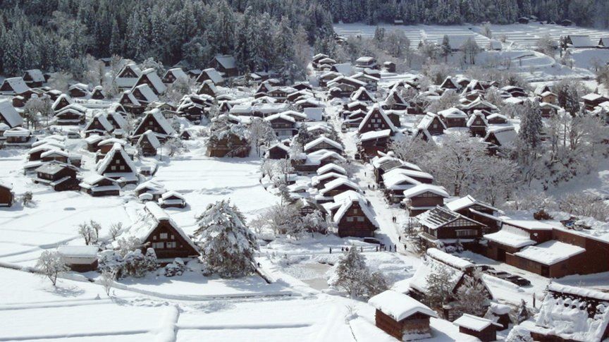 跟著飄雪去旅行 盤點全球18大唯美的冰雪小鎮