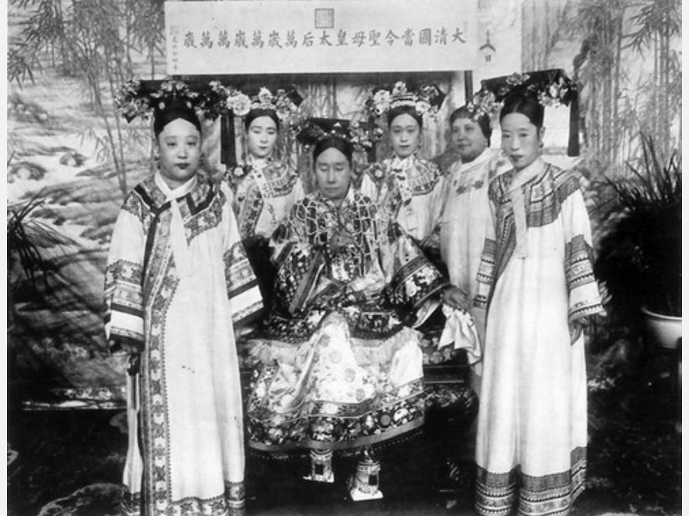 楊乃武與小白菜：晚清權力博弈下的冤案