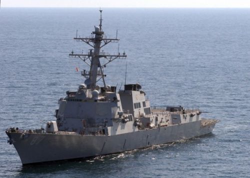 美軍驅逐艦葉門外海遇襲