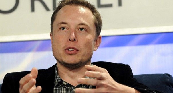 SpaceX火箭爆炸原因成謎 馬斯克求助外援
