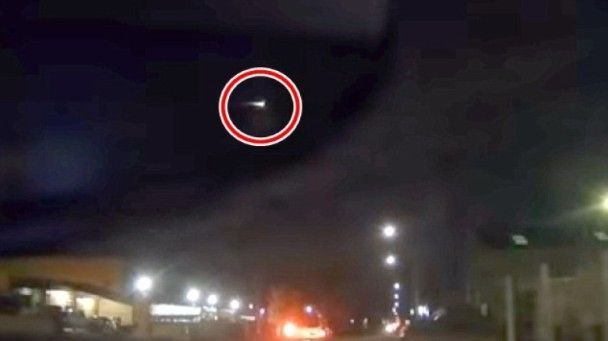 疑似UFO 火球狀物體掠過美國西部