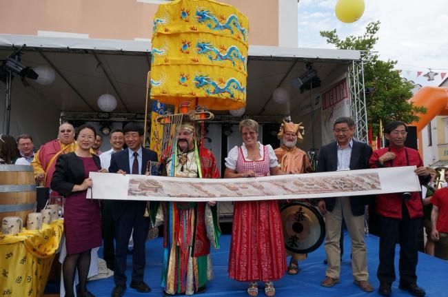 千年德國小鎮居民 自稱為中國人(組圖)