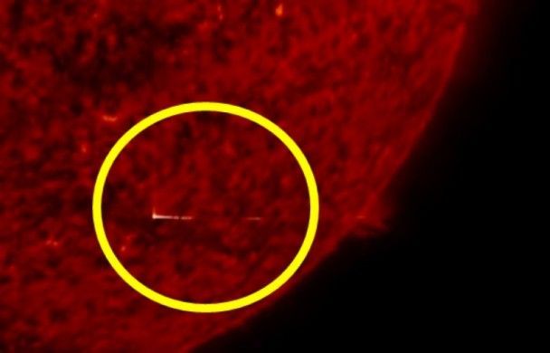 太陽疑現外星人傳送門 專家：根本就是