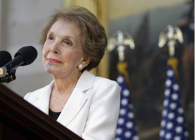 前美國第一夫人南西雷根病逝 享壽94歲