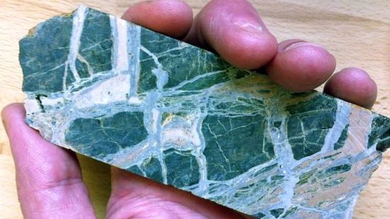 科學家首次深入印度洋鑽探地殼：探尋生命信息
