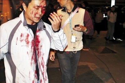 太陽花學運暴警打人 北市府判賠30萬