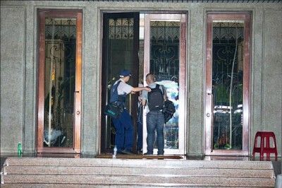 723事件 警方報告錯誤連連 硬拗全程合法