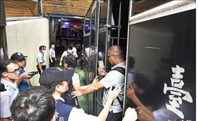 濫抓記者 柯P下令專案調查真相