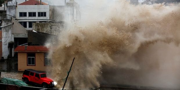 颱風“燦鴻”在中國東部沿岸登陸